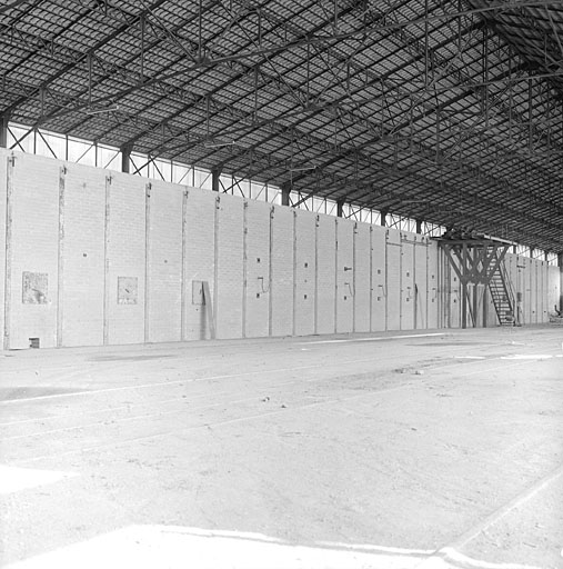Nouvel atelier de fabrication, four tunnel.