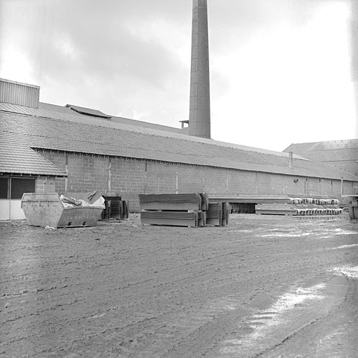Atelier de fabrication Loubert II, extérieur.