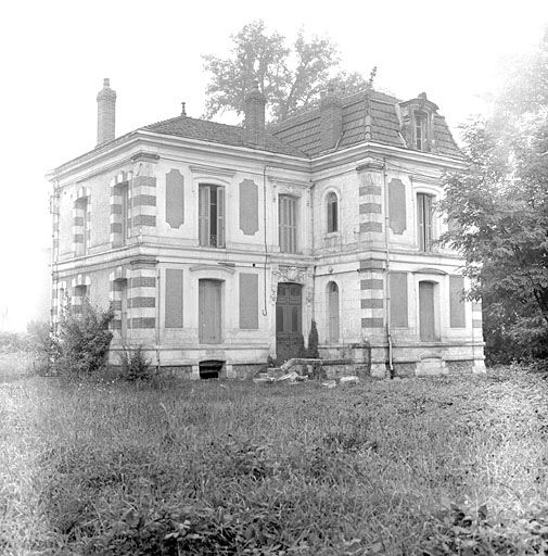 Logement patronal, élévation est.