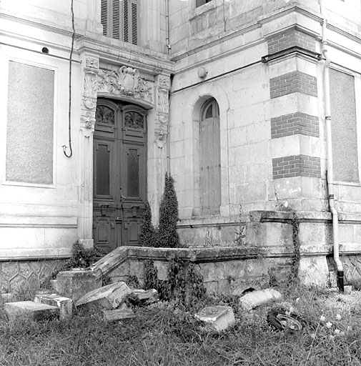 Logement patronal, élévation est, détail.