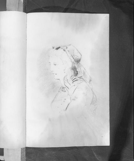 Dessin : portrait de femme.