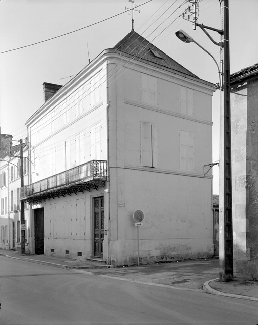 Logement patronal, élévation antérieure.