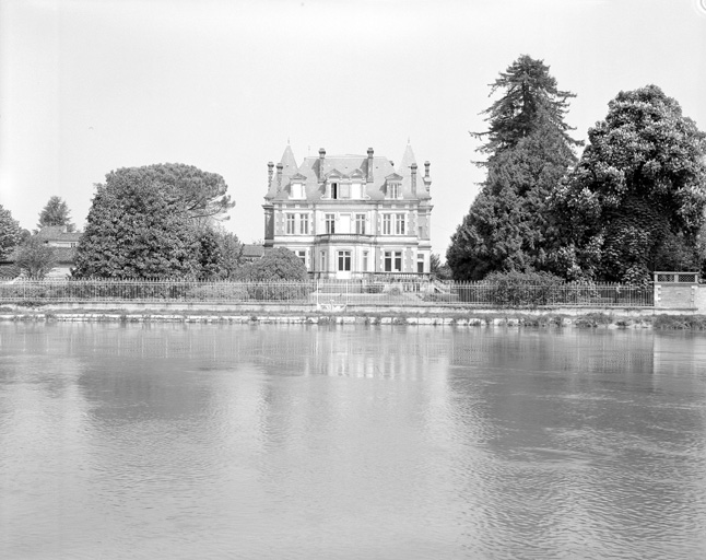 Logement patronal, élévation postérieure.