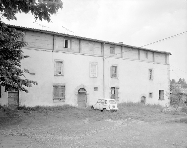 Aile ouest, élévation sur cour.
