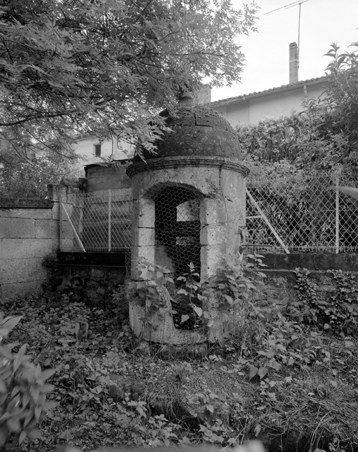 Fontaine.