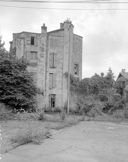 Le logis de la Tour Garnier, façade sur cour.