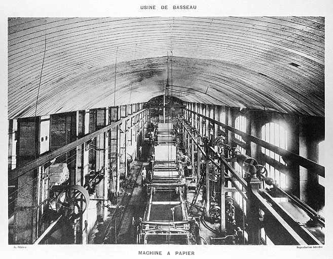 Machine à papier.