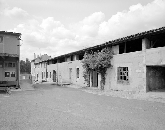 Anciens étendoirs.