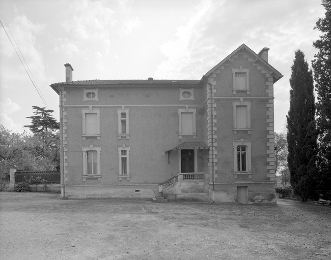 Logement patronal, façade.