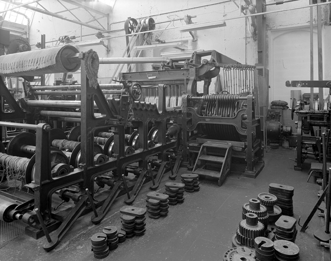 Métier à tisser des courroies de transmission.