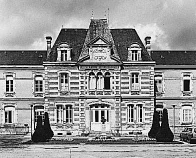Elévations antérieures, partie centrale.