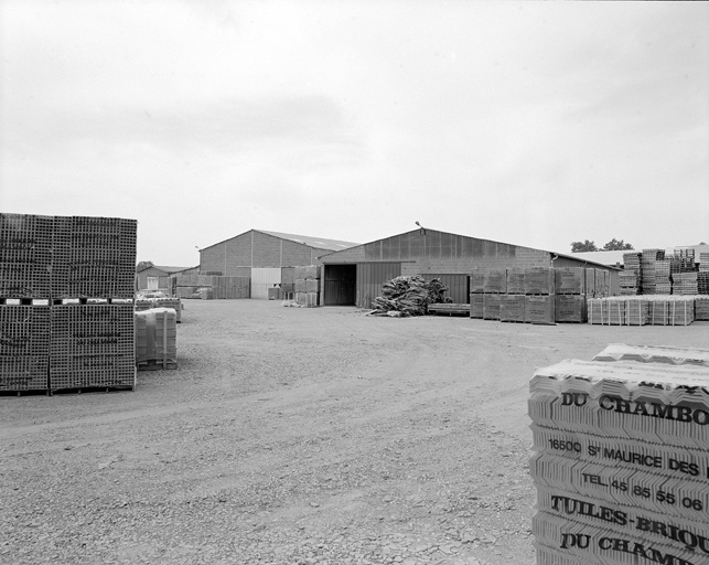 Nouvel atelier de fabrication, vu du sud est.