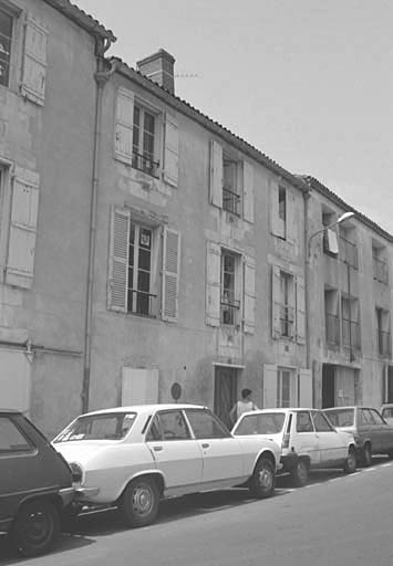 Elévation sur rue.