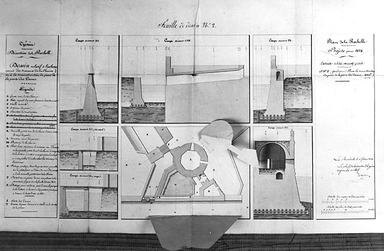 Projet d'achèvement des travaux et de reconstruction du pont de la porte des Dames, coupes et plan au niveau de la plate forme de la petite tour de la Chaîne, en 1824, par De Verdon.