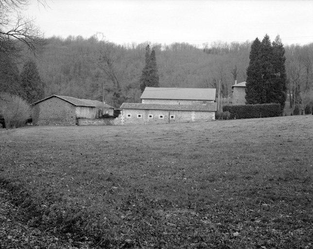 L'ensemble vu du sud.