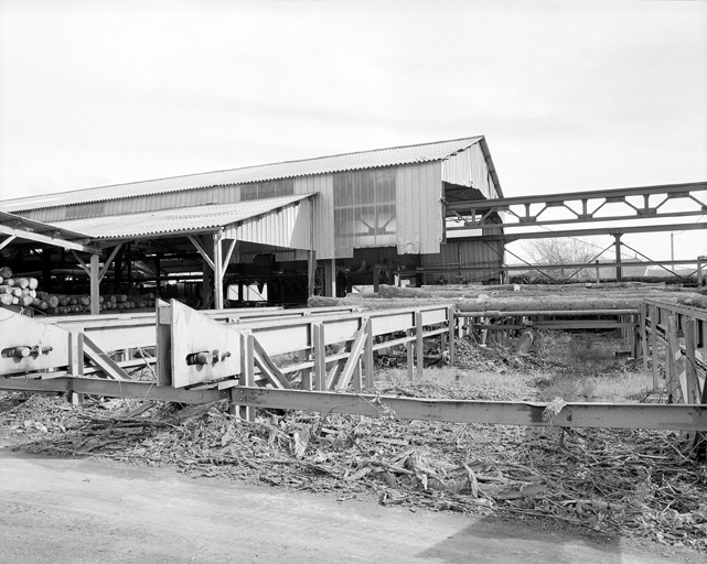 Atelier de fabrication, vus de l'ouest.