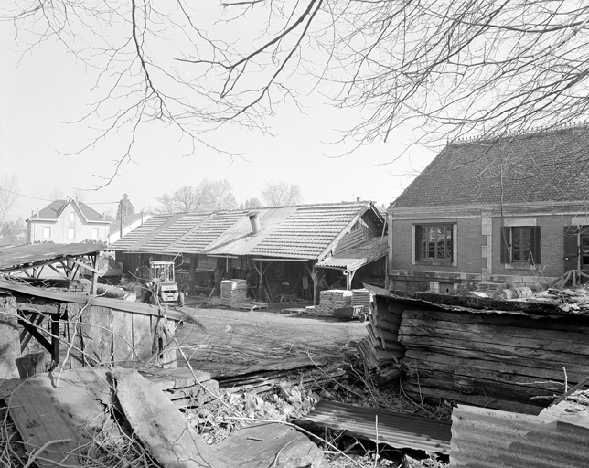 Atelier de fabrication, vu du sud.