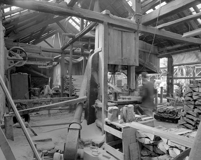 Atelier de fabrication, intérieur.