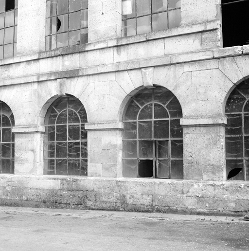 Atelier de fabrication, détail de la façade ouest.