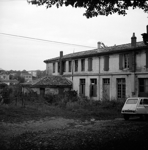 Logement d'ouvriers, élévation ouest.