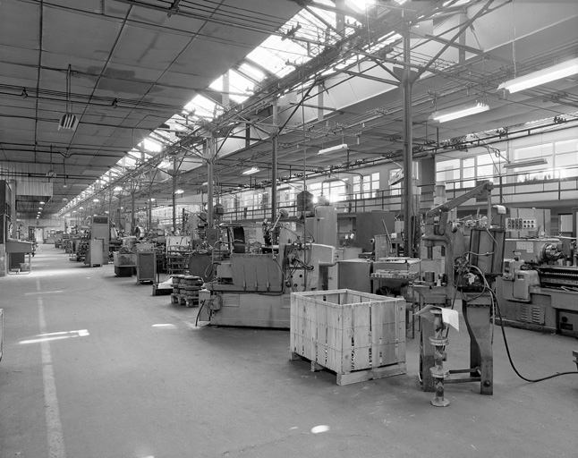 Atelier de fabrication, intérieur.