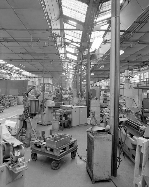Atelier de fabrication, intérieur.