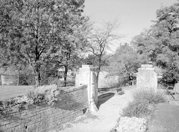 Porte Royale, première porte de la demi lune.