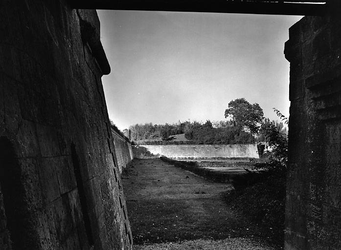 Front nord ouest, bastion de Lorges (Porte Dauphine).