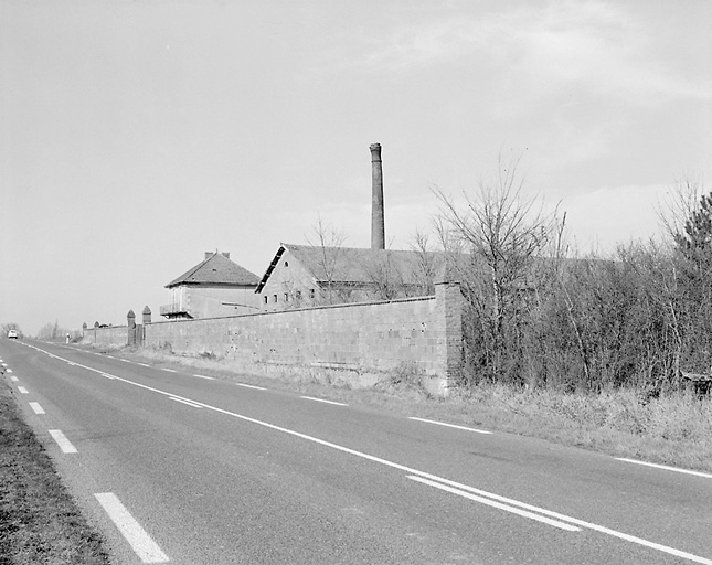 L'ensemble vu du sud.