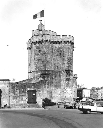 Tour Saint Nicolas, élévation est.