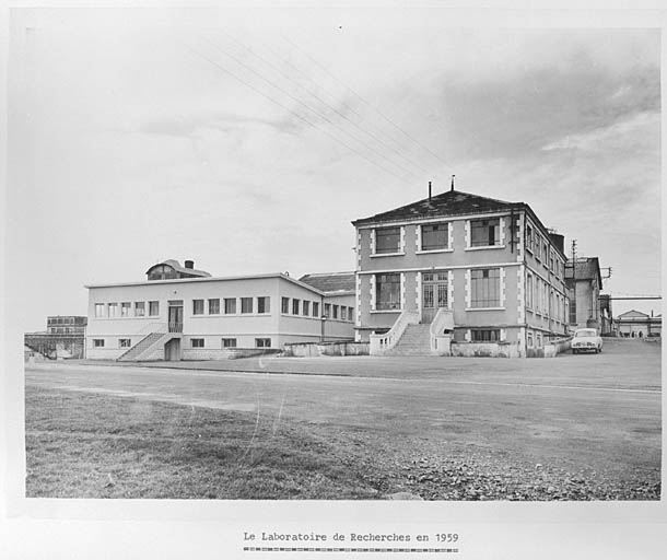 Laboratoire de recherches, vue du nord-est.