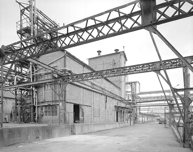 Atelier de fabrication d'acide butirique (208 à 211), vu du sud.