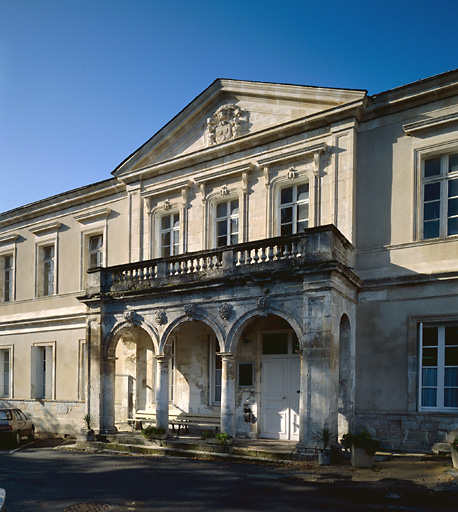 Partie centrale de l'élévation est.