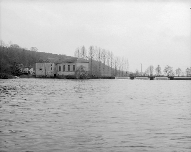 Ensemble vu du nord ouest.