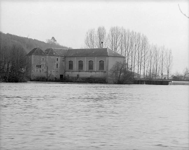 Ensemble vu du nord ouest.