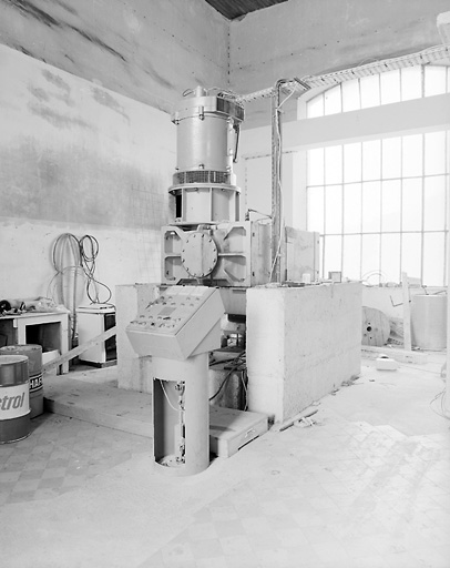 Turbine hydraulique et générateur.