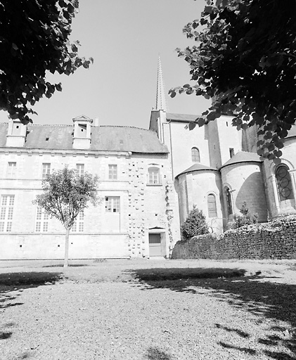 Raccord entre le bâtiment conventuel et l'abbatiale.