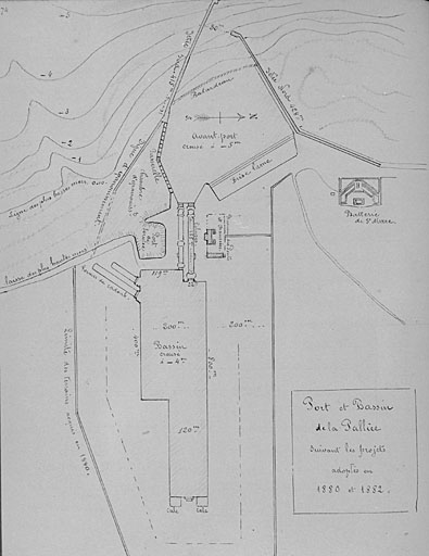 Plan suivant les projets adoptés en 1880 et 1882.