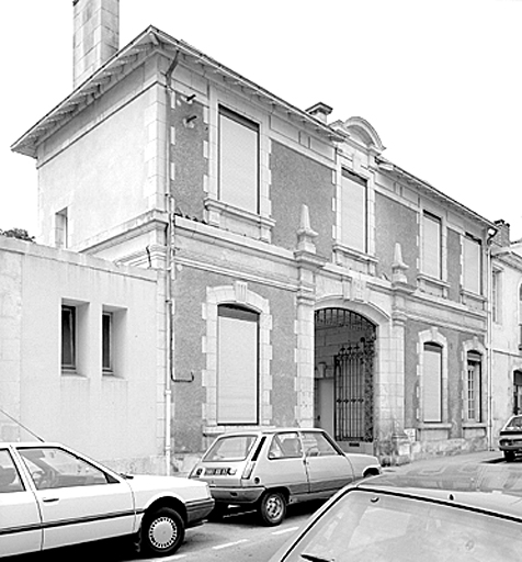 Elévation sur rue.