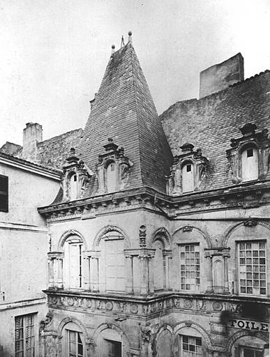 Elévations nord, partie supérieure gauche vue de trois quart, vue extraite de l'Album Cognac, vers 1890.