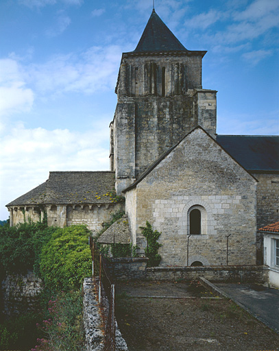 Vue générale prise du nord est.