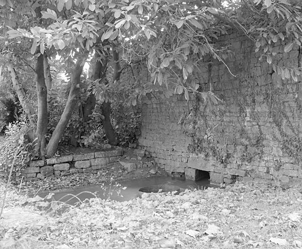 Lavoir.