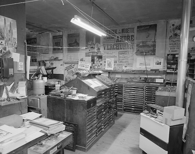 Intérieur de l'imprimerie, vue vers l'ouest.