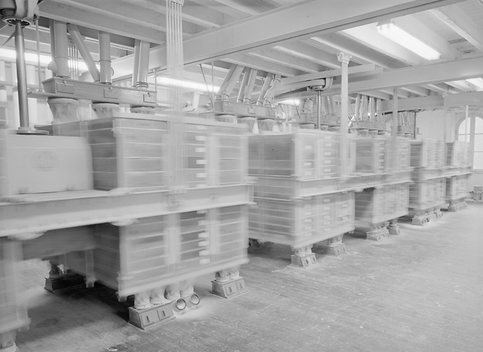 Le moulin, 3e niveau, les trois ensembles de Plansichters SOCAM.