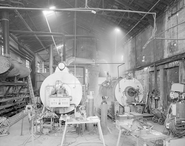 Intérieur de la chaufferie, les chaudières.