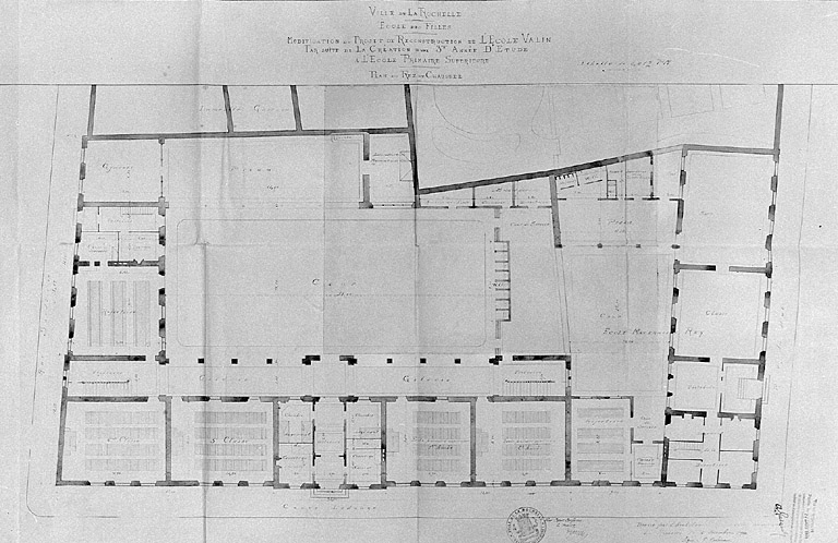 Projet de reconstruction, plan au 1er étage. 1900. Corbineau.