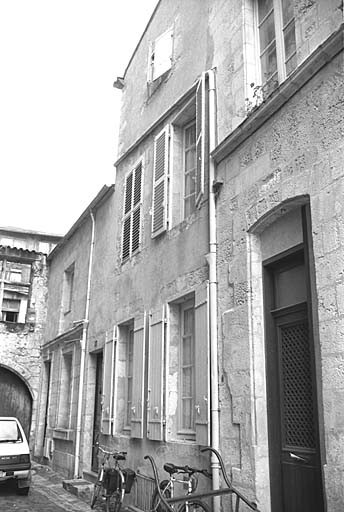 Façade.