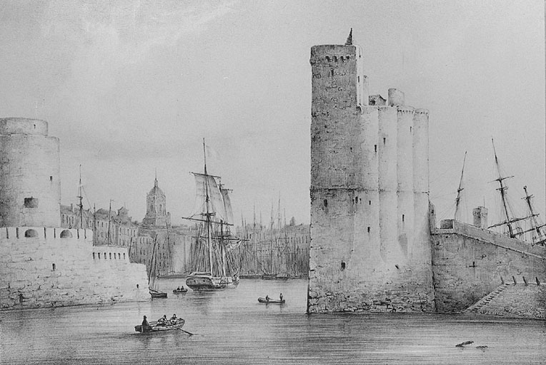 Les tours et le port.