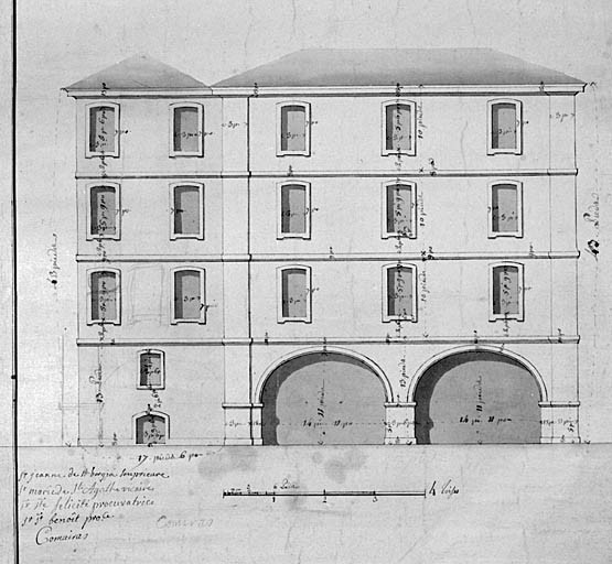 Façades, élévations sur rue, au XVIIIe siècle, relevé signé Comairas.