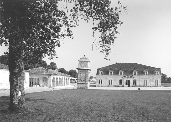 Corderie royale de Rochefort, actuellement musée, bibliothèque municipale, Chambre de Commerce et d'Industrie